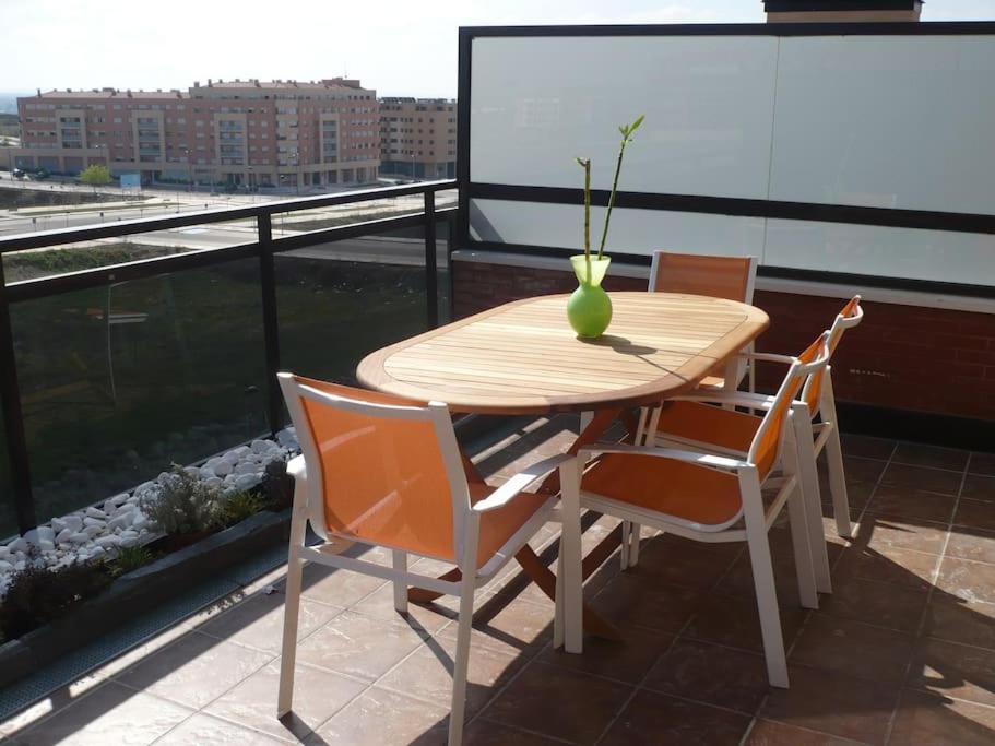 Atico, Piscina, Ac, Wi-Fi Y Parking Gratis, Gran Terraza, Vut 47-79 Arroyo de la Encomienda Exterior foto